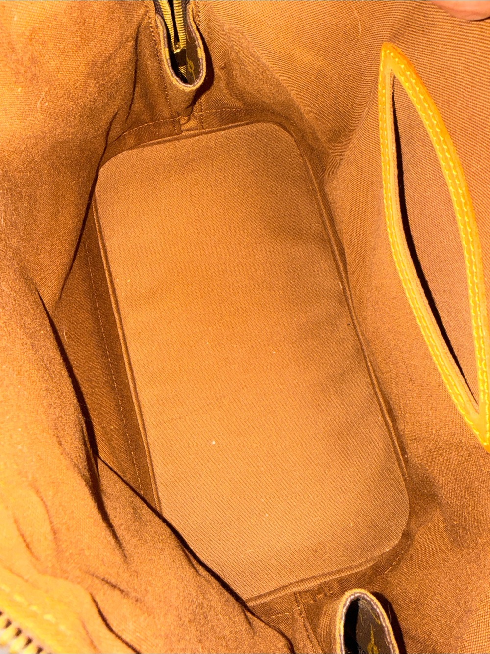 Louis Vuitton Alma BB Handbag PM - Picture 14 of 16